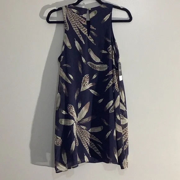 Final Touch Floral Dress - Picture 2 of 6